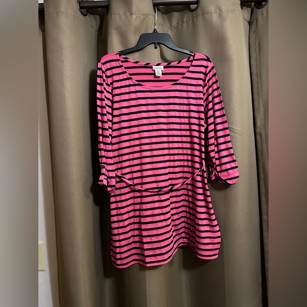 Motherhood Maternity quarter sleeve shirt